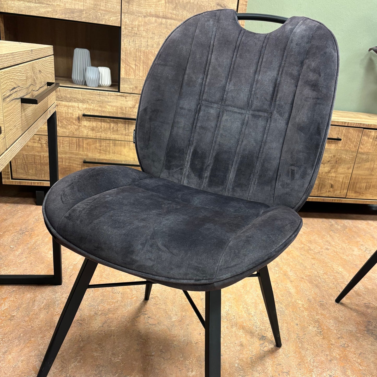 CLEARANCE Dining chair Austin