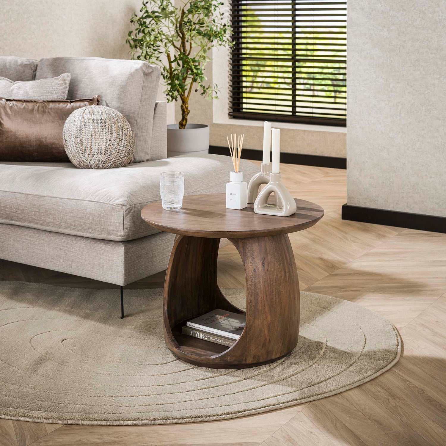 Bijzettafel Flow Solid M