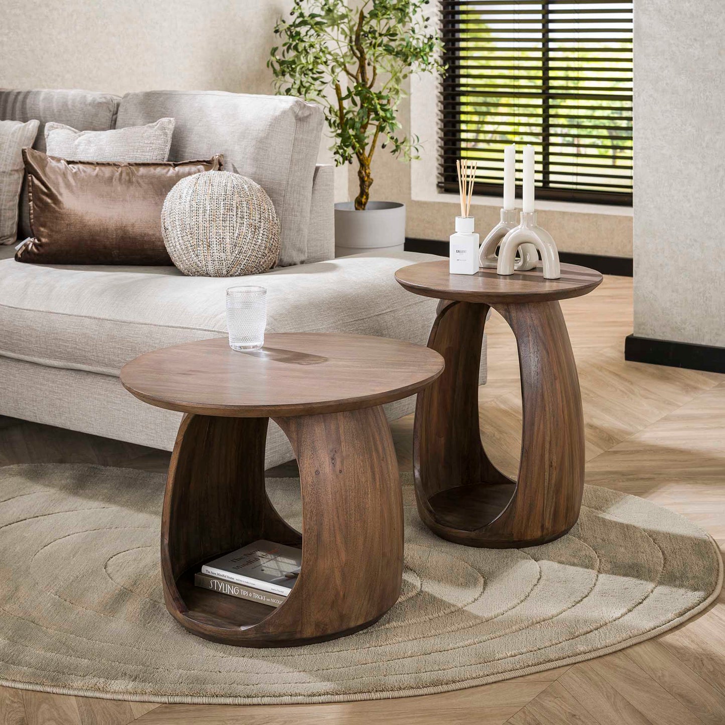 Bijzettafel Flow Solid M