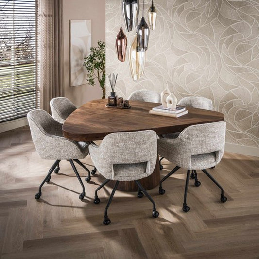 Eettafel Arcadia Triangle
