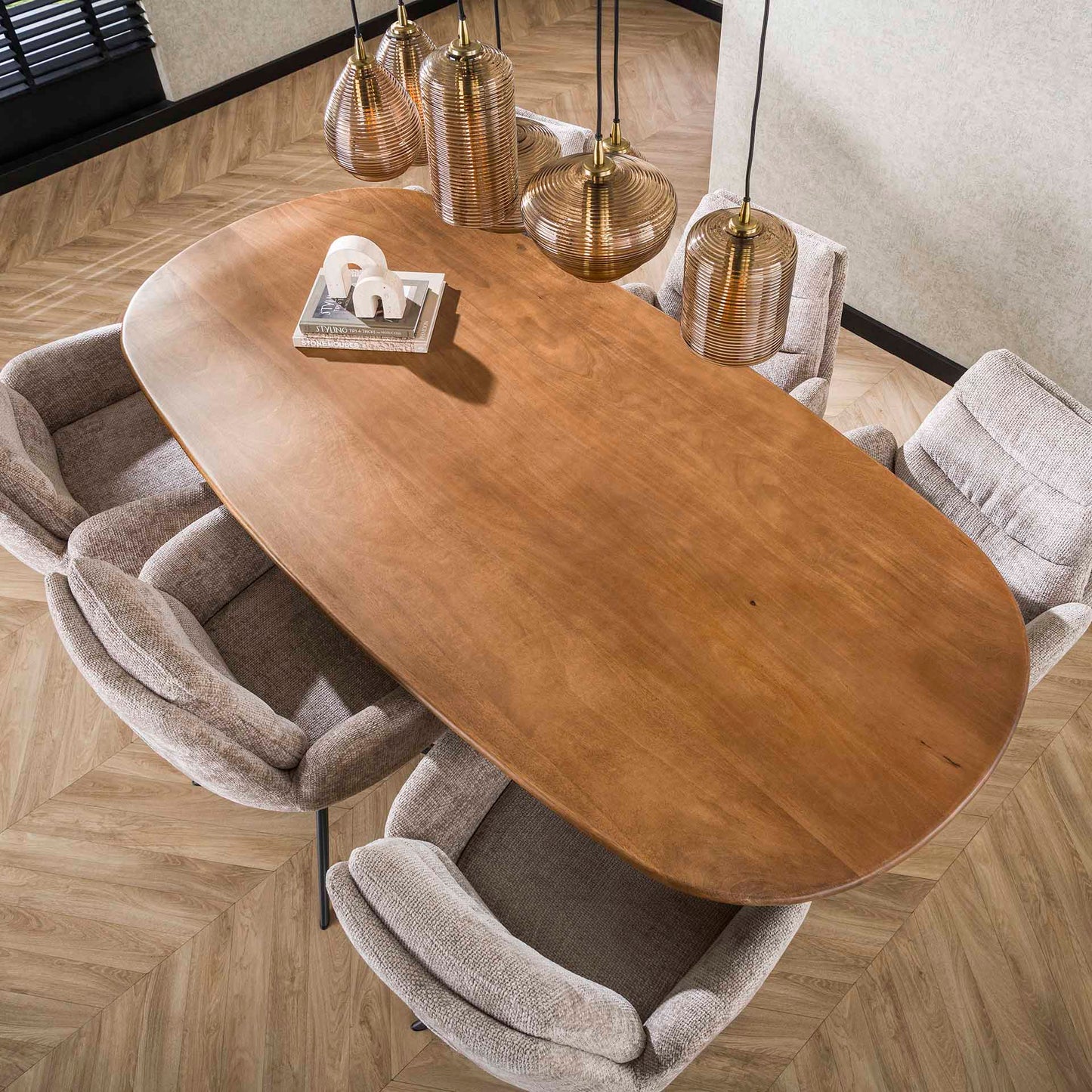 Eettafel Cliff