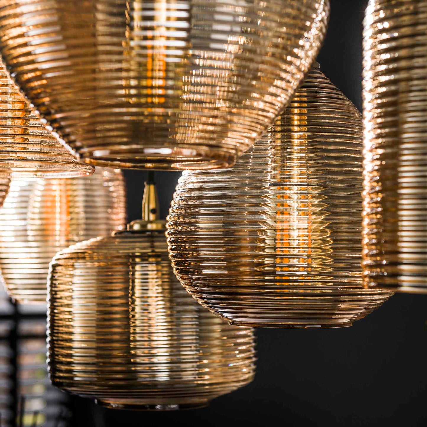 Hanglamp Amber - 7 glazen kapjes verstelbaar