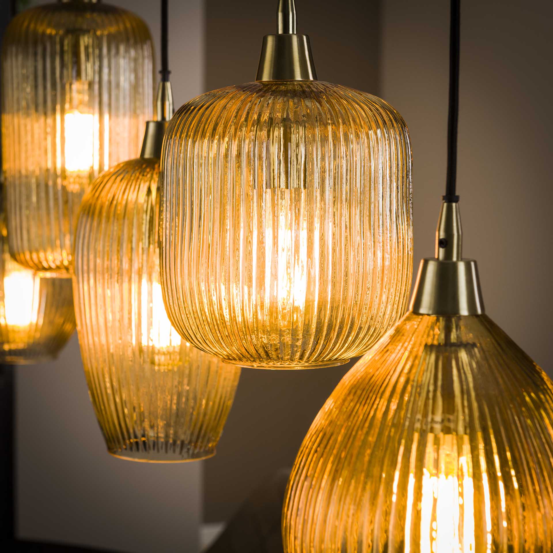 Hanglamp Amberglas - 5 verstelbare kappen