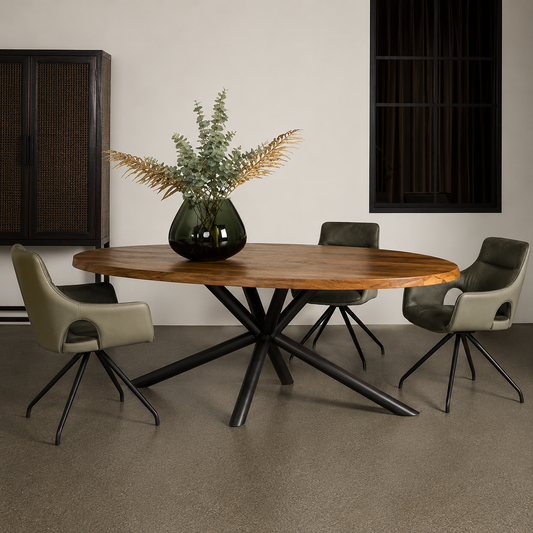 Selva oval dining table