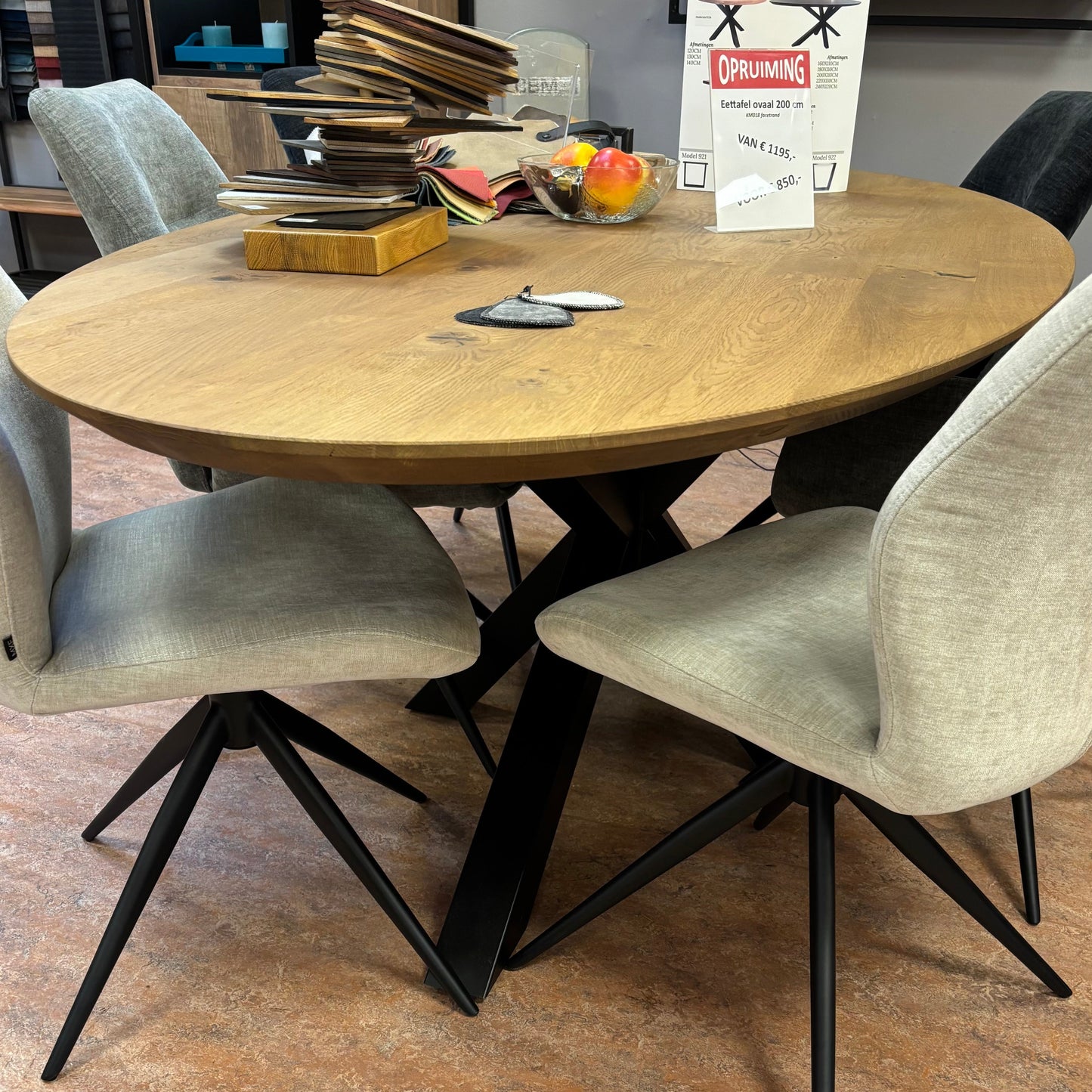 Eettafel ovaal